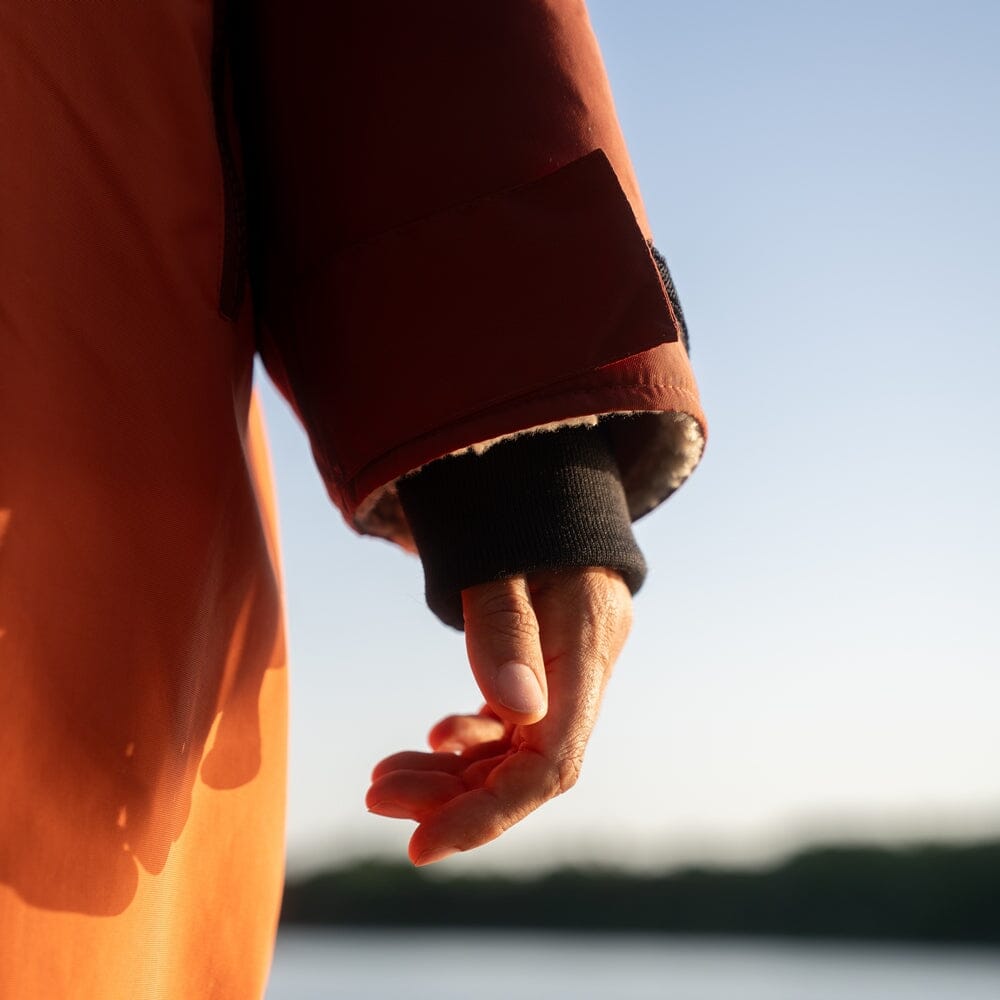 Storm Robe Yukon red Wasserdichte Storm Ponchos WAVE HAWAII