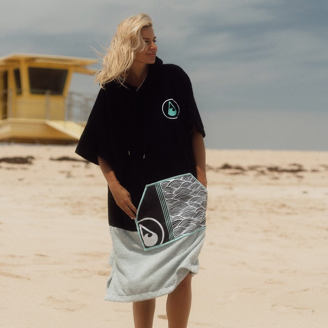 AirLite Poncho Moledo Style Ponchos WAVE HAWAII