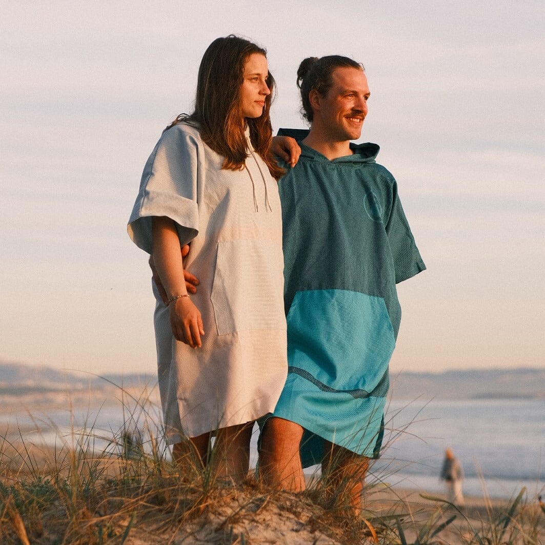 FastLite Poncho One Travel Ponchos WAVE HAWAII