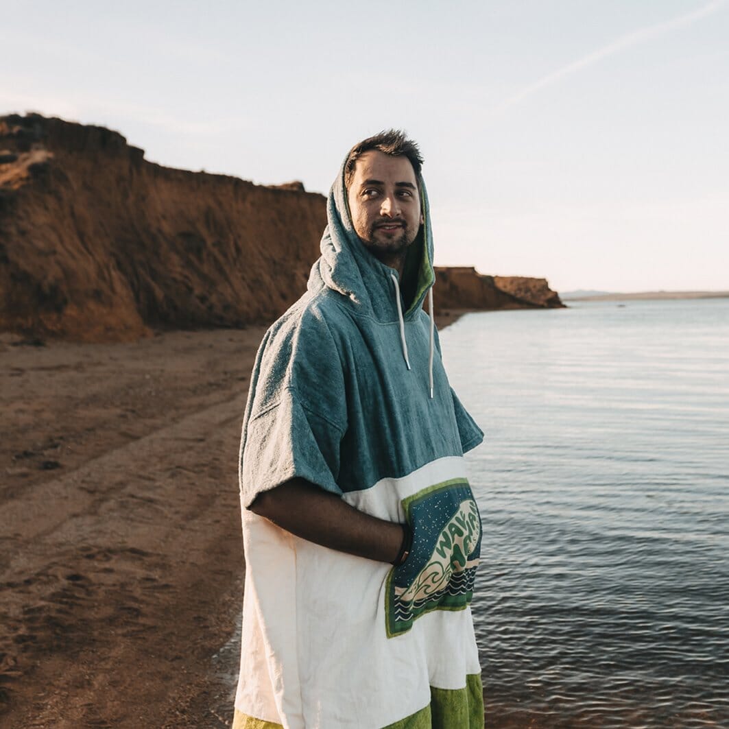 Poncho Curitiba, Baumwolle Velours - für Körpergrößen von ca. 170 - 200 cm Style Ponchos WAVE HAWAII