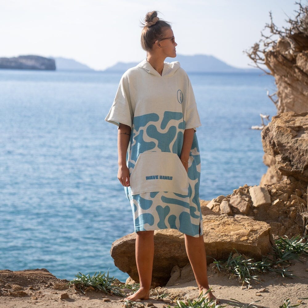 NatureLite Travel Poncho Beach Ocean Camou Travel Ponchos WAVE HAWAII 