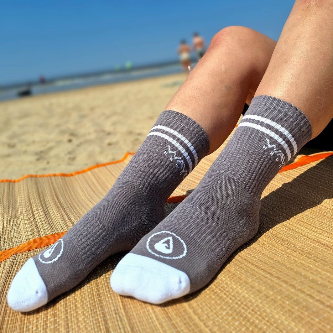 Crew Socks Stripes + Logo grey Socken WAVE HAWAII 